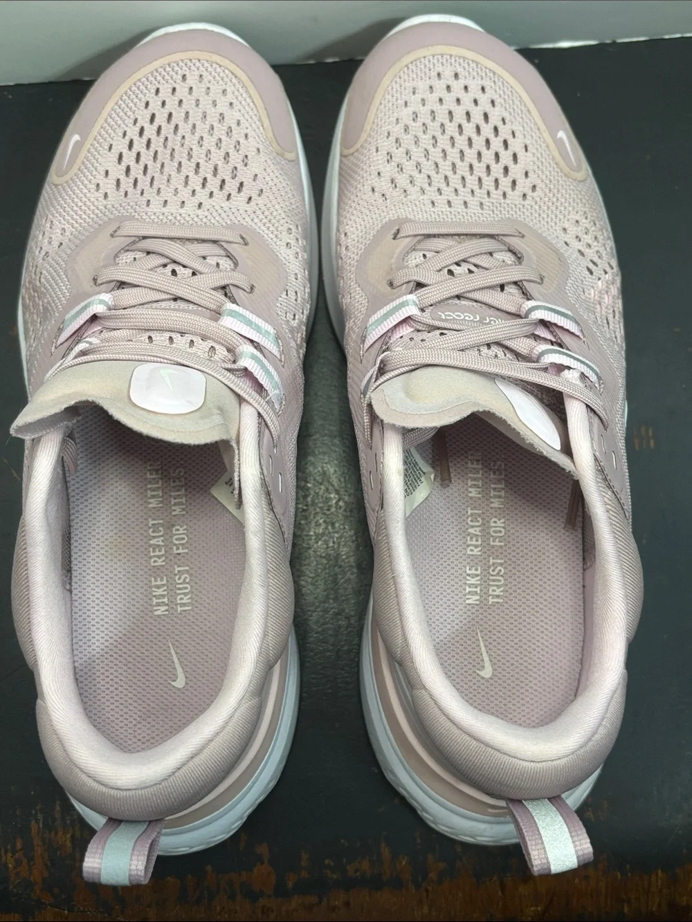 Nike Women’s React Miler 2 Running Shoe Plum Chalk Peach Foam